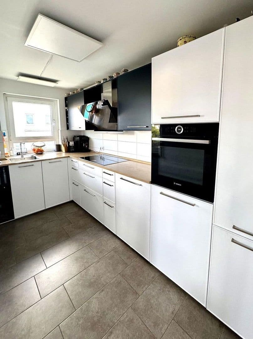 3 bedroom with open-plan kitchen flat for sale, 108 m², Asperg, Baden-Württemberg 3 bedroom with open-plan kitchen flat for sale, 108 m², Asperg, Baden-Württemberg