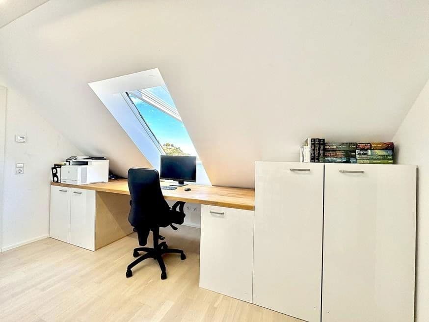 3 bedroom with open-plan kitchen flat for sale, 108 m², Asperg, Baden-Württemberg 3 bedroom with open-plan kitchen flat for sale, 108 m², Asperg, Baden-Württemberg