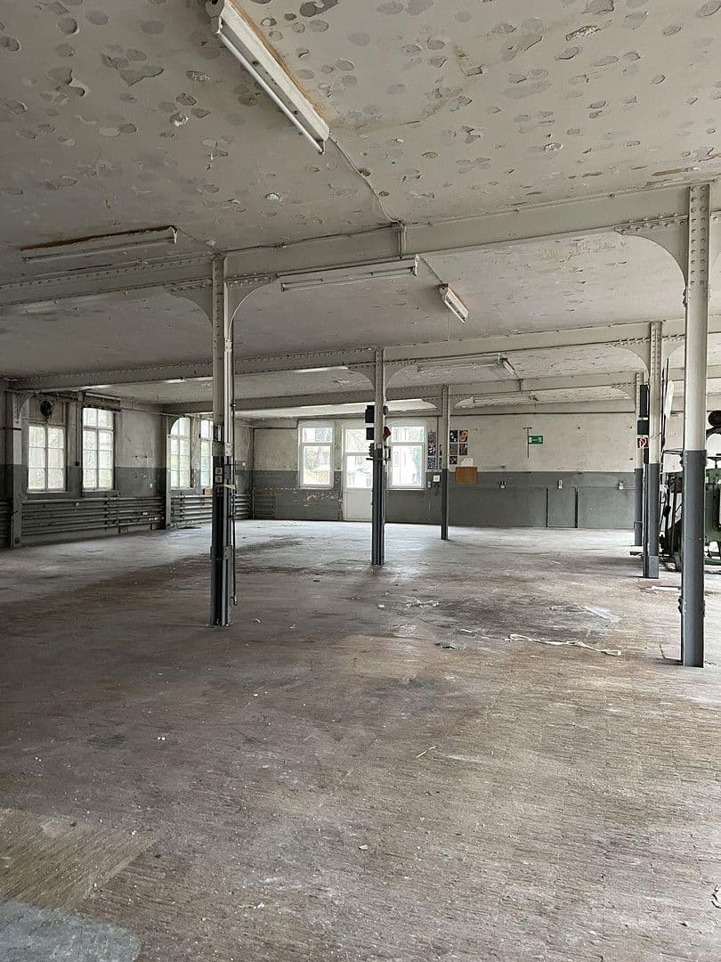 non-residential property for sale, 2,763 m², Schiltachstraße 61 + 59, Schramberg, Baden-Württemberg non-residential property for sale, 2,763 m², Schiltachstraße 61 + 59, Schramberg, Baden-Württemberg