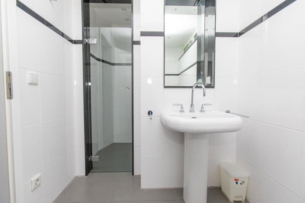 house for sale, 698 m², Düsseldorf, North Rhine-Westphalia house for sale, 698 m², Düsseldorf, North Rhine-Westphalia