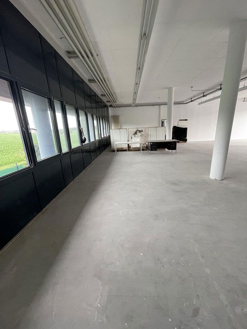 non-residential property to rent, 260 m², Ditzingen, Baden-Württemberg non-residential property to rent, 260 m², Ditzingen, Baden-Württemberg