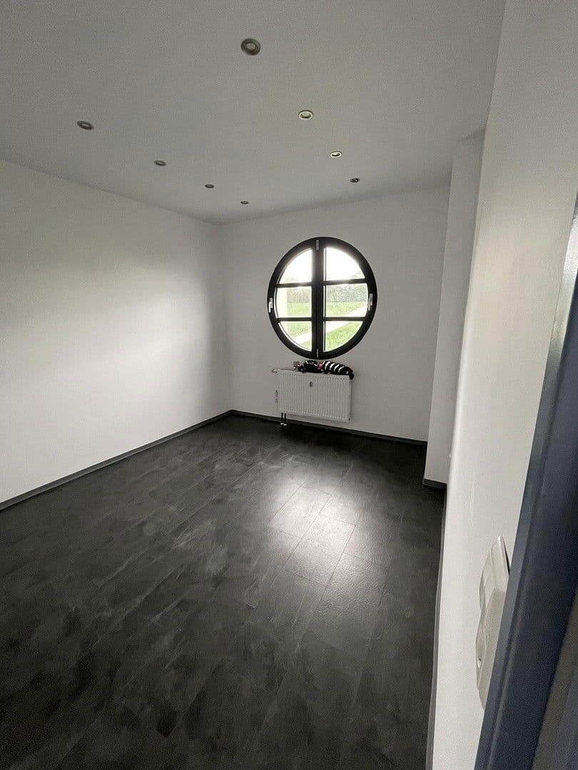 non-residential property to rent, 260 m², Ditzingen, Baden-Württemberg non-residential property to rent, 260 m², Ditzingen, Baden-Württemberg