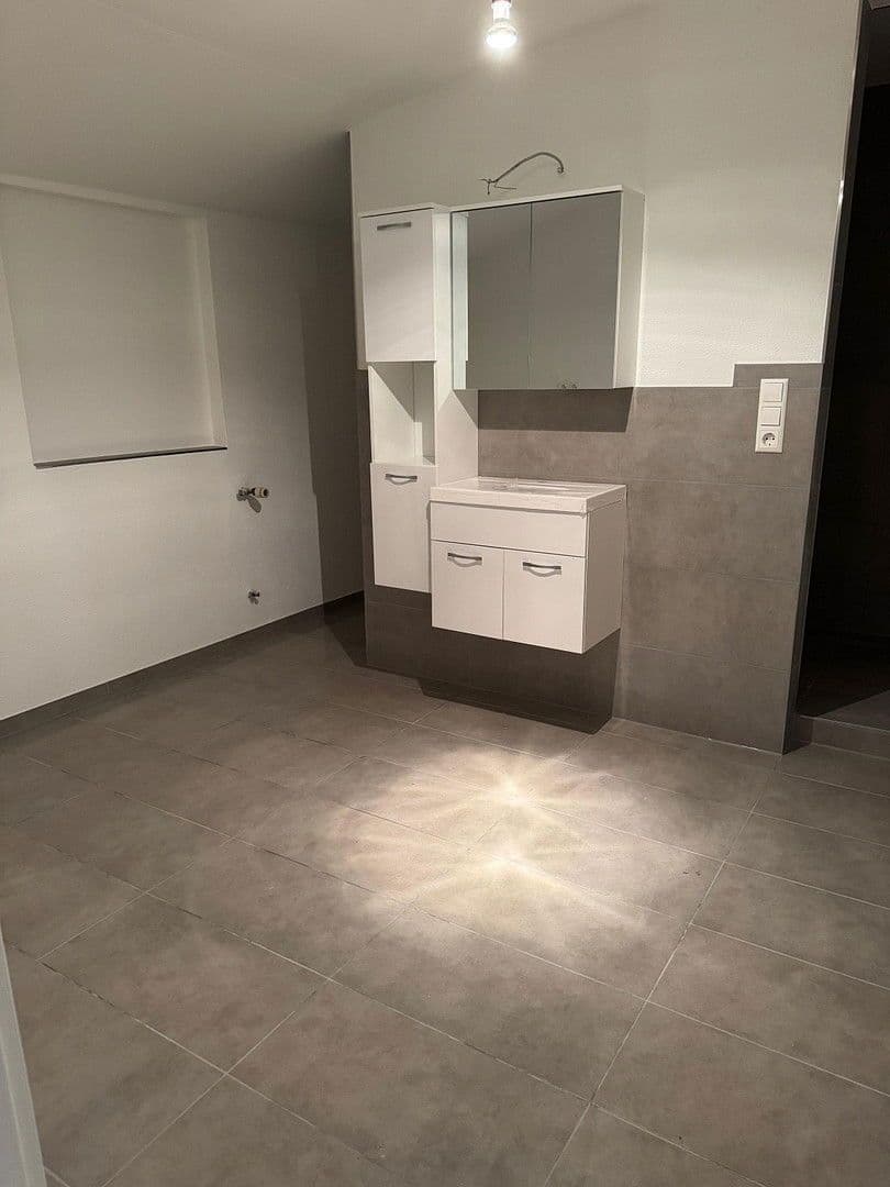 2 bedroom flat to rent, 68 m², Obere Hauptstrasse, Lustadt, Rhineland-Palatinate 2 bedroom flat to rent, 68 m², Obere Hauptstrasse, Lustadt, Rhineland-Palatinate