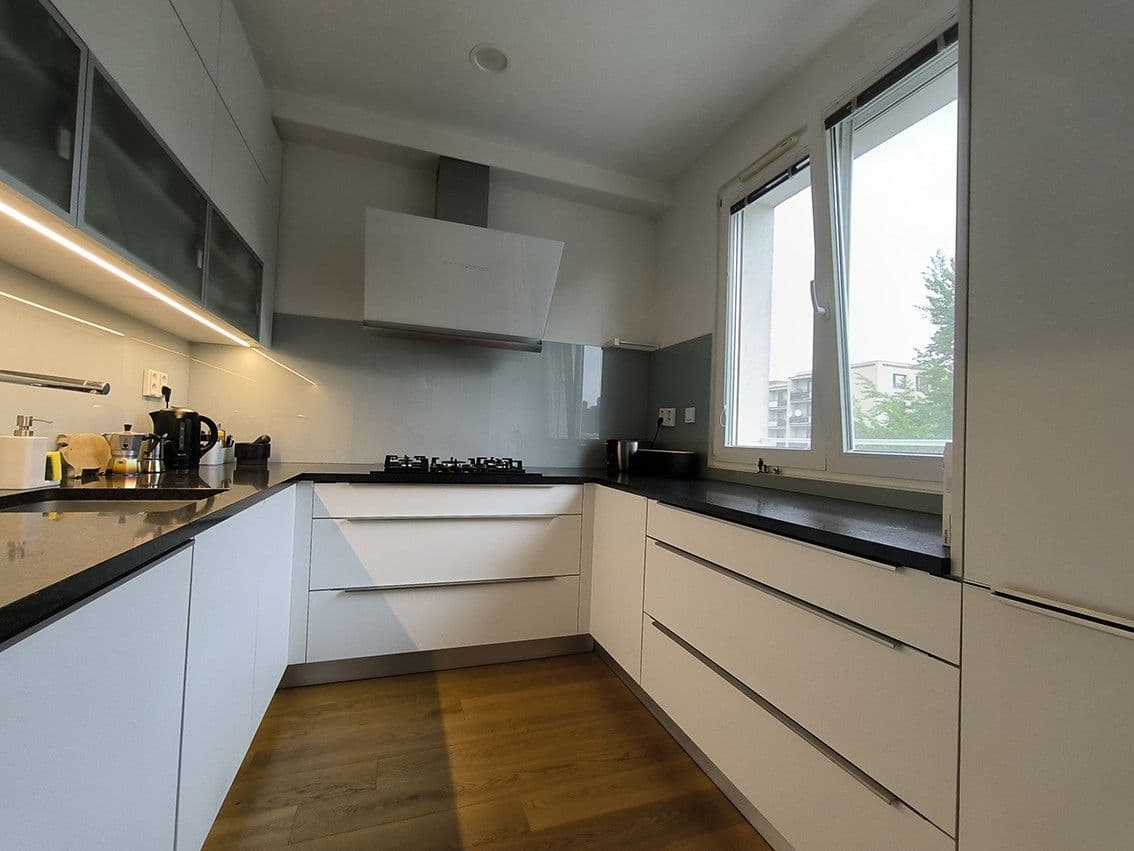 2 bedroom with open-plan kitchen flat for sale, 80 m², Krupská, Prague, Prague 2 bedroom with open-plan kitchen flat for sale, 80 m², Krupská, Prague, Prague