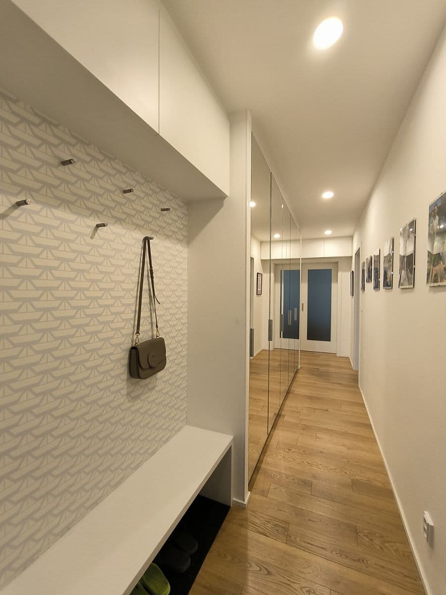 2 bedroom with open-plan kitchen flat for sale, 80 m², Krupská, Prague, Prague 2 bedroom with open-plan kitchen flat for sale, 80 m², Krupská, Prague, Prague