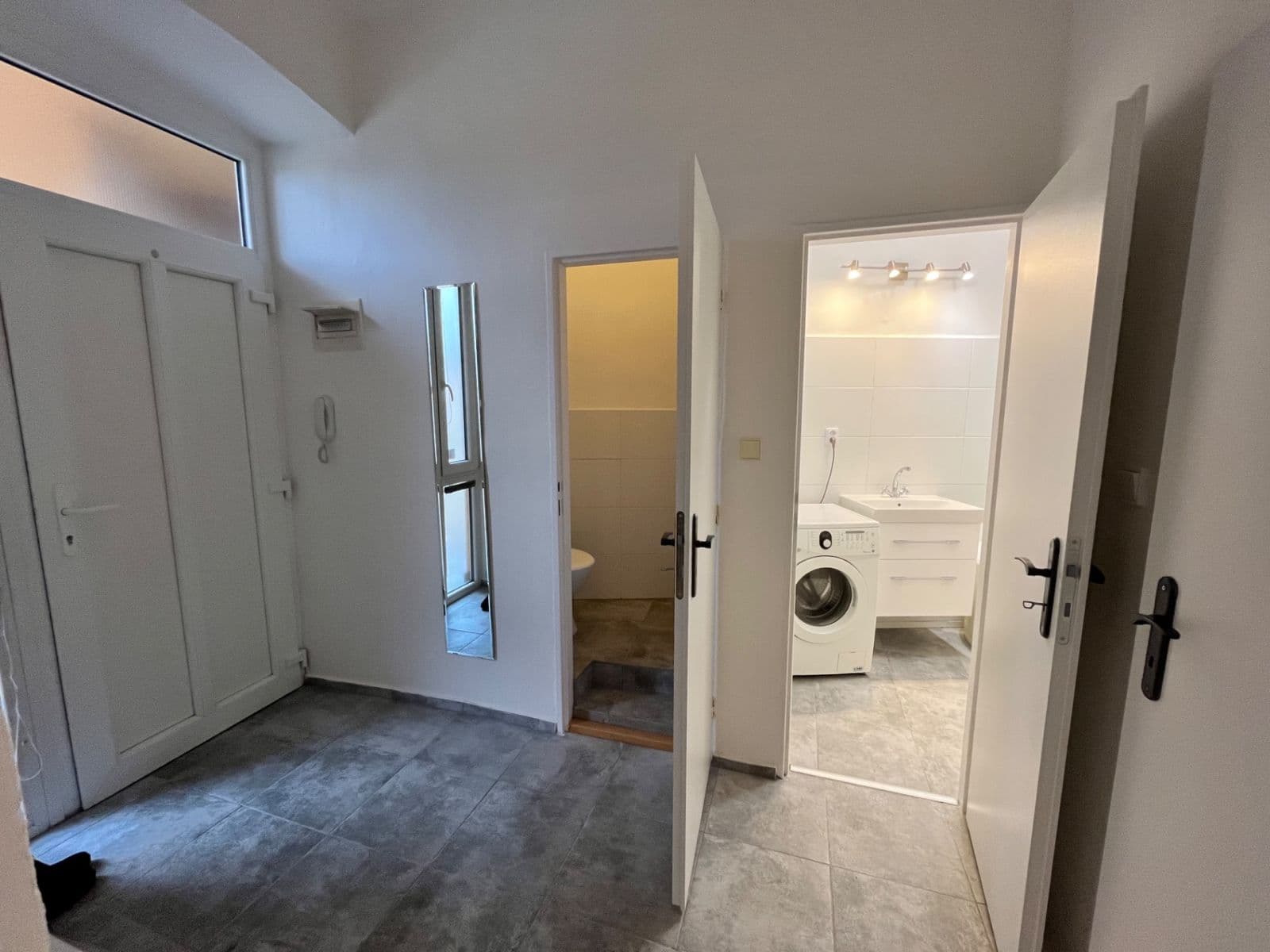 2 bedroom flat to rent, 65 m², Hálkova, Brno, Jihomoravský Region 2 bedroom flat to rent, 65 m², Hálkova, Brno, Jihomoravský Region