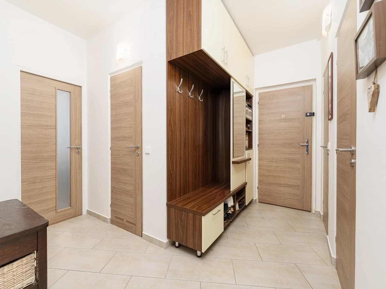 3 bedroom flat to rent, 72 m², Milénova, Brno, Jihomoravský Region 3 bedroom flat to rent, 72 m², Milénova, Brno, Jihomoravský Region