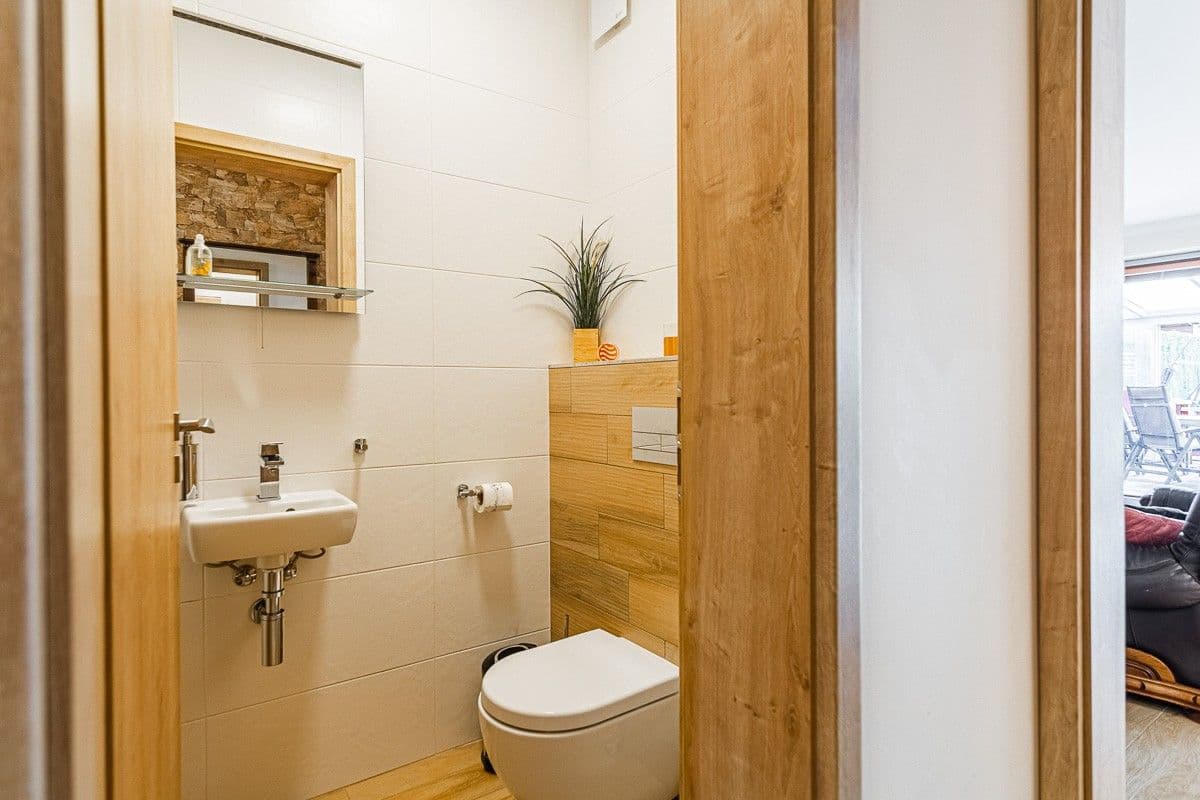 house for sale, 162 m², Zvoncová, Roztoky, Středočeský Region house for sale, 162 m², Zvoncová, Roztoky, Středočeský Region