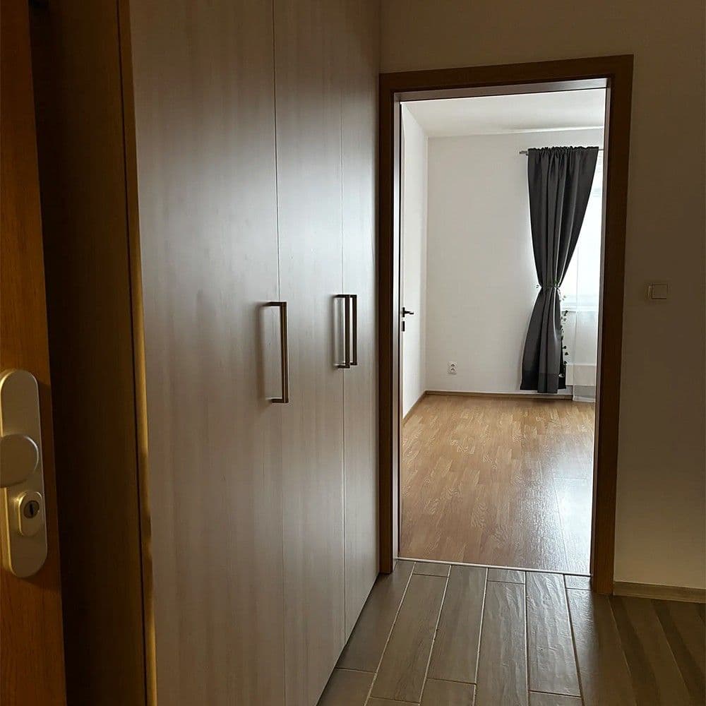 2 bedroom with open-plan kitchen flat to rent, 77 m², Žitná, Hostivice, Středočeský Region 2 bedroom with open-plan kitchen flat to rent, 77 m², Žitná, Hostivice, Středočeský Region