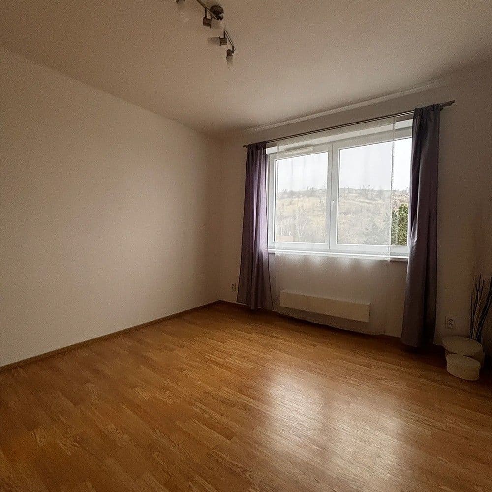 2 bedroom with open-plan kitchen flat to rent, 77 m², Žitná, Hostivice, Středočeský Region 2 bedroom with open-plan kitchen flat to rent, 77 m², Žitná, Hostivice, Středočeský Region