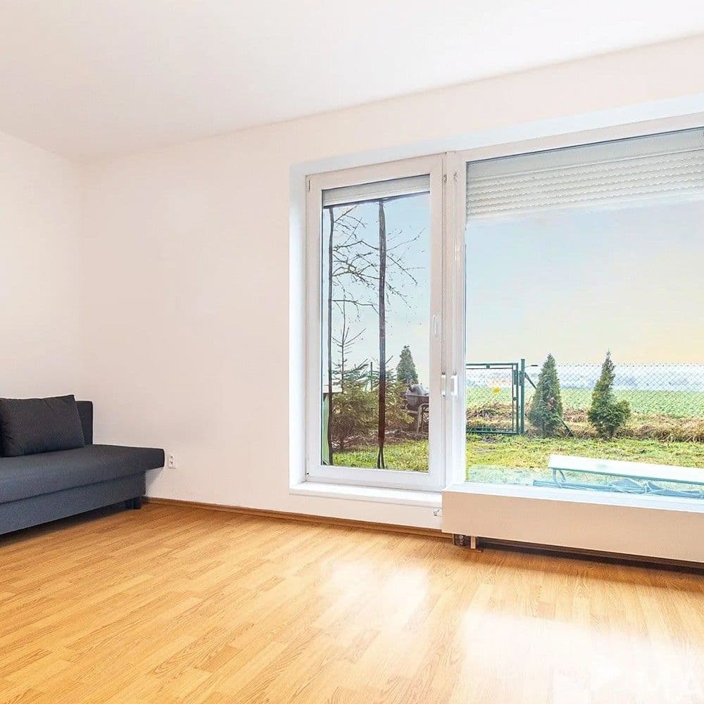 1 bedroom flat to rent, 71 m², Žitná, Hostivice, Středočeský Region 1 bedroom flat to rent, 71 m², Žitná, Hostivice, Středočeský Region