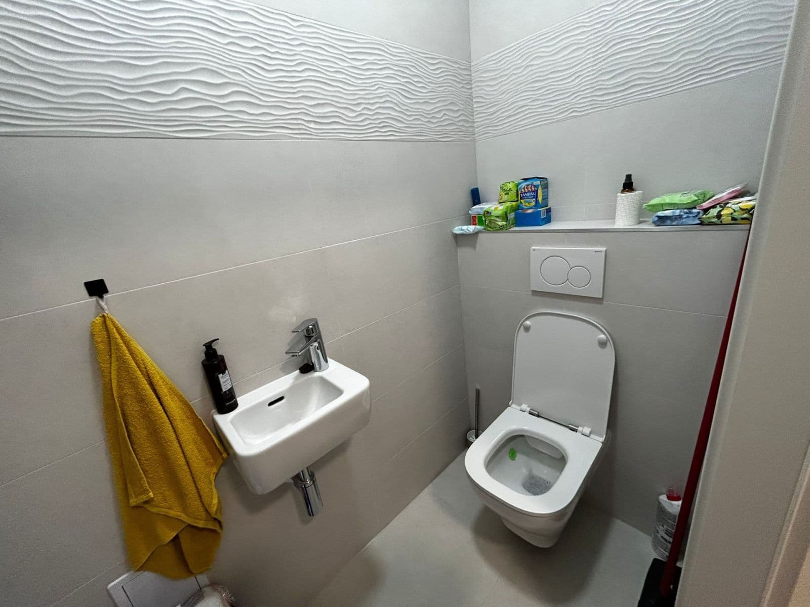 1 bedroom with open-plan kitchen flat to rent, 42 m², Krkoškova, Brno, Jihomoravský Region 1 bedroom with open-plan kitchen flat to rent, 42 m², Krkoškova, Brno, Jihomoravský Region