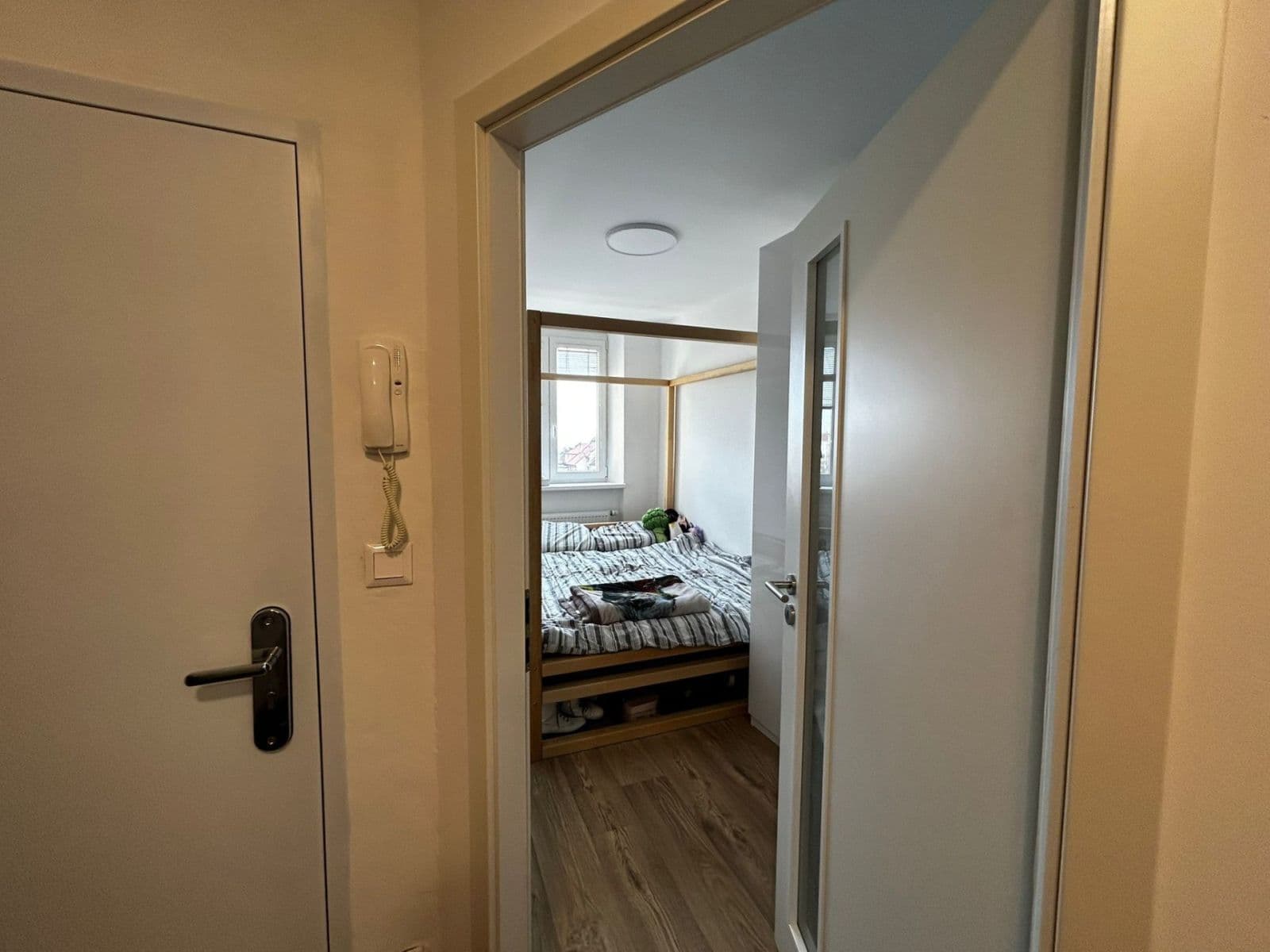 1 bedroom with open-plan kitchen flat to rent, 42 m², Krkoškova, Brno, Jihomoravský Region 1 bedroom with open-plan kitchen flat to rent, 42 m², Krkoškova, Brno, Jihomoravský Region