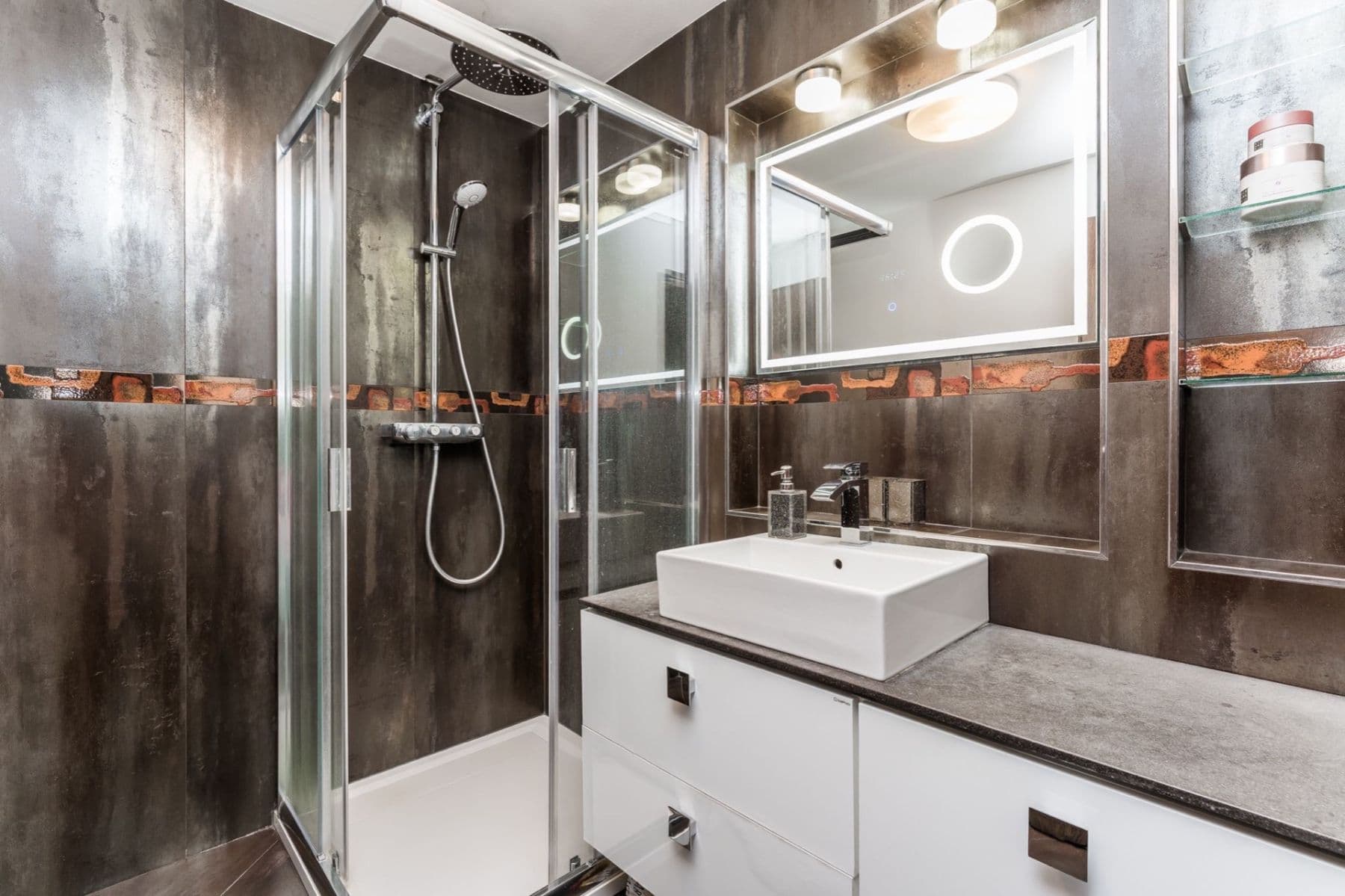 2 bedroom with open-plan kitchen flat to rent, 105 m², Skloněná, Prague, Prague 2 bedroom with open-plan kitchen flat to rent, 105 m², Skloněná, Prague, Prague