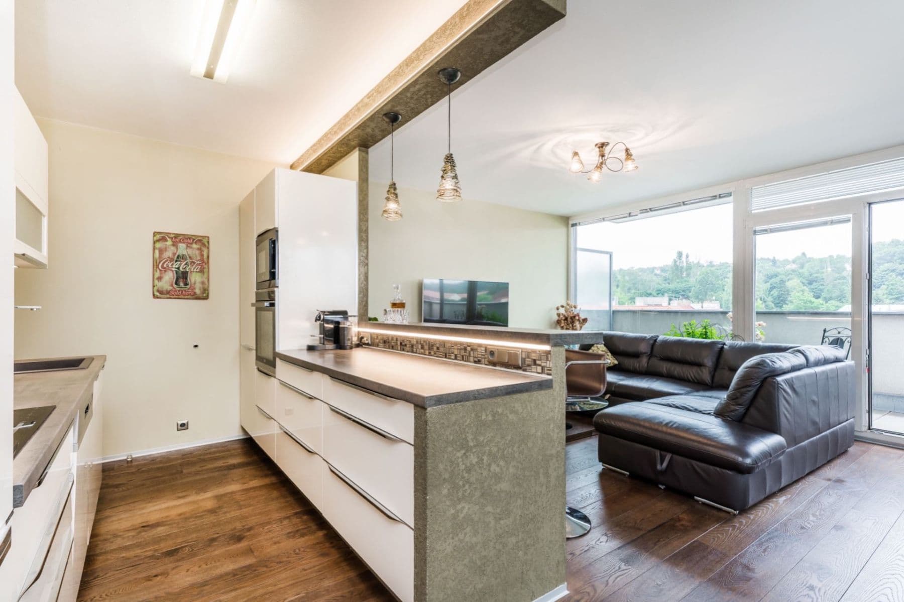 2 bedroom with open-plan kitchen flat to rent, 105 m², Skloněná, Prague, Prague 2 bedroom with open-plan kitchen flat to rent, 105 m², Skloněná, Prague, Prague