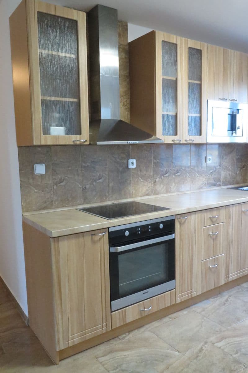 3 bedroom flat to rent, 76 m², Kochova, Chomutov, Ústecký Region 3 bedroom flat to rent, 76 m², Kochova, Chomutov, Ústecký Region