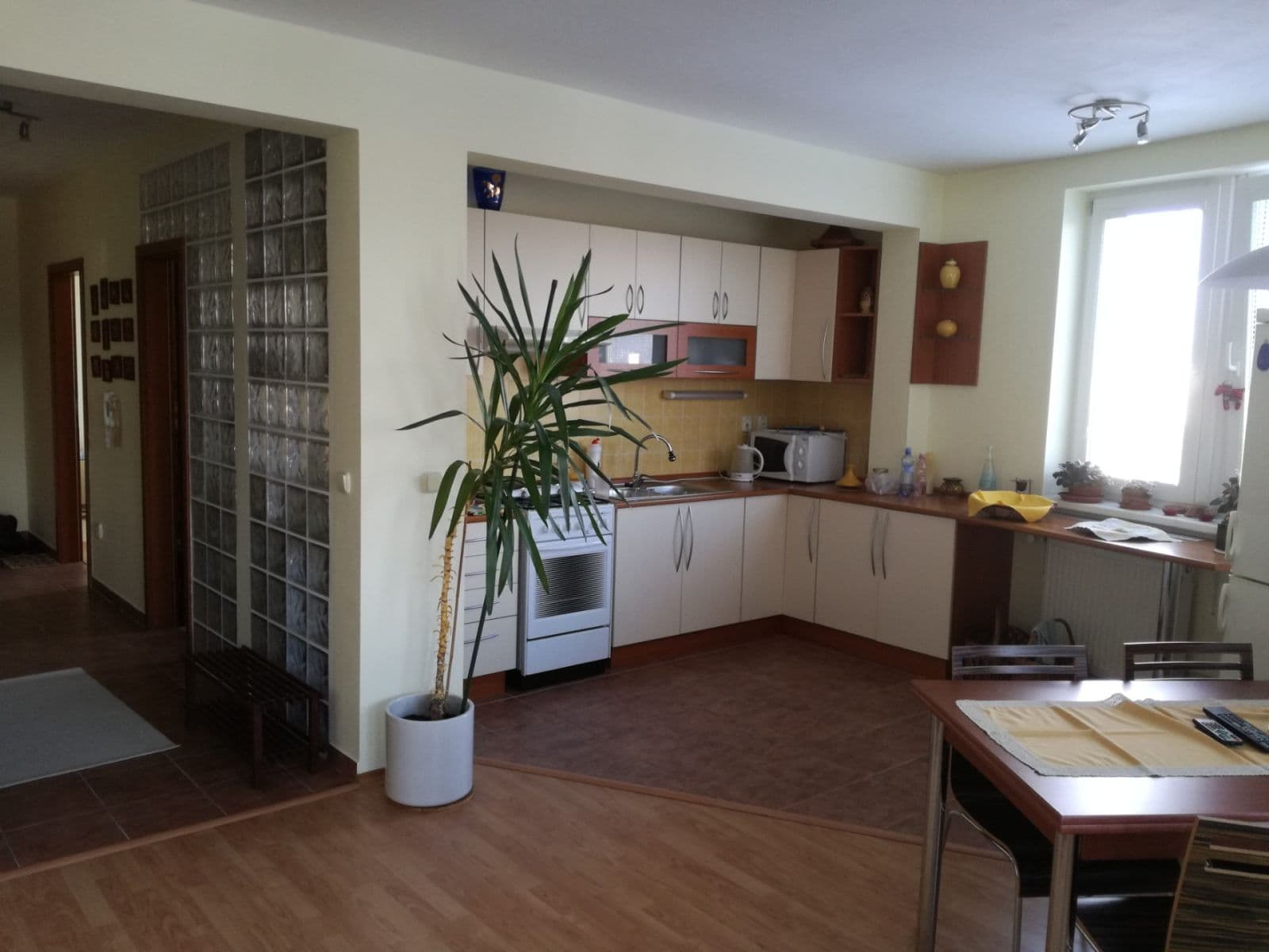 2 bedroom flat to rent, 72 m², Nejedlého, Dúbravka, Bratislavský Region 2 bedroom flat to rent, 72 m², Nejedlého, Dúbravka, Bratislavský Region