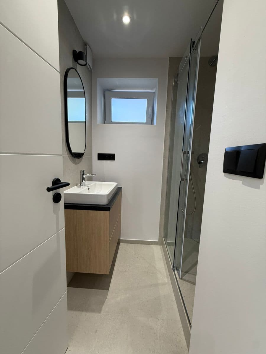 2 bedroom with open-plan kitchen flat to rent, 60 m², U Cihelny, Unhošť, Středočeský Region 2 bedroom with open-plan kitchen flat to rent, 60 m², U Cihelny, Unhošť, Středočeský Region