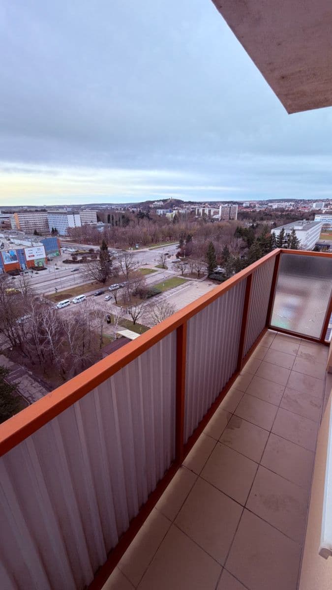 3 bedroom flat for sale, 78 m², Ľudovíta Okánika, Nitra, Nitriansky Region 3 bedroom flat for sale, 78 m², Ľudovíta Okánika, Nitra, Nitriansky Region