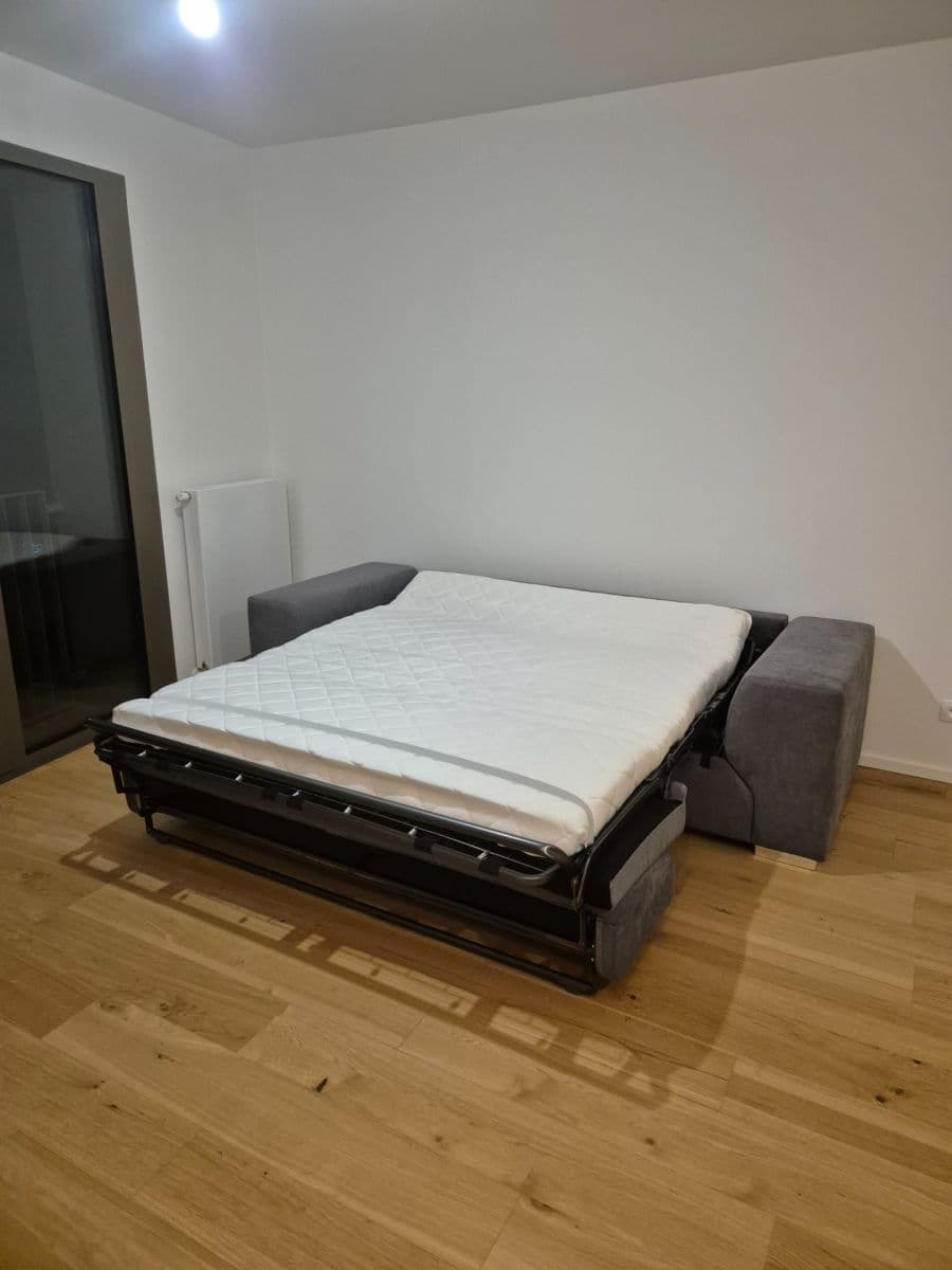 Studio flat to rent, 35 m², Bratislavská, Brno, Jihomoravský Region Studio flat to rent, 35 m², Bratislavská, Brno, Jihomoravský Region