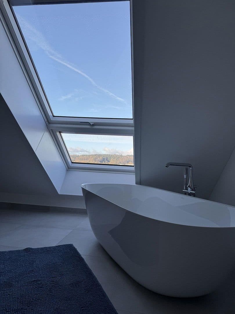 house to rent, 226 m², Renningen, Baden-Württemberg house to rent, 226 m², Renningen, Baden-Württemberg