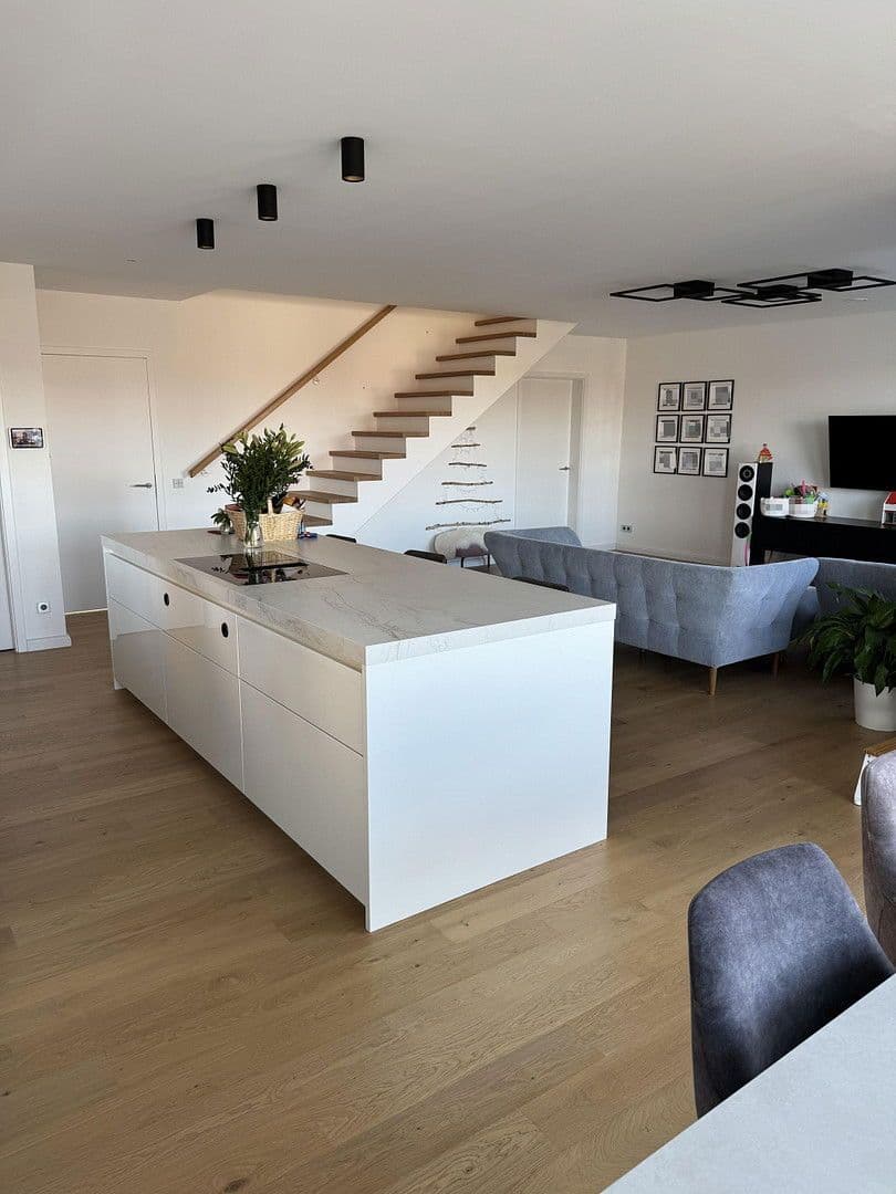 house to rent, 226 m², Renningen, Baden-Württemberg house to rent, 226 m², Renningen, Baden-Württemberg