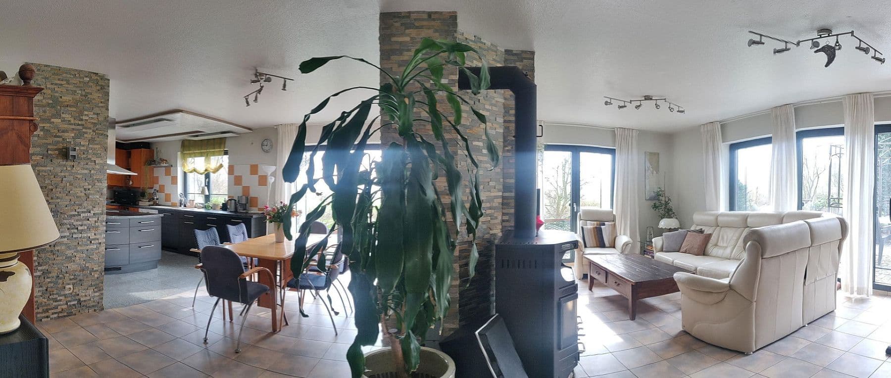 house for sale, 244 m², Wennigsen (Deister), Lower Saxony house for sale, 244 m², Wennigsen (Deister), Lower Saxony