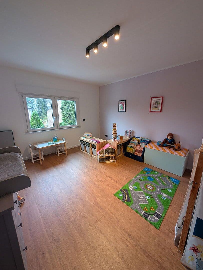 house for sale, 123 m², Oberhausen, North Rhine-Westphalia house for sale, 123 m², Oberhausen, North Rhine-Westphalia