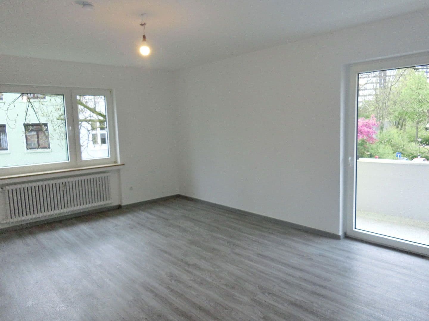 1 bedroom flat to rent, 40 m², Waldthausenstr. 41, Essen, North Rhine-Westphalia 1 bedroom flat to rent, 40 m², Waldthausenstr. 41, Essen, North Rhine-Westphalia