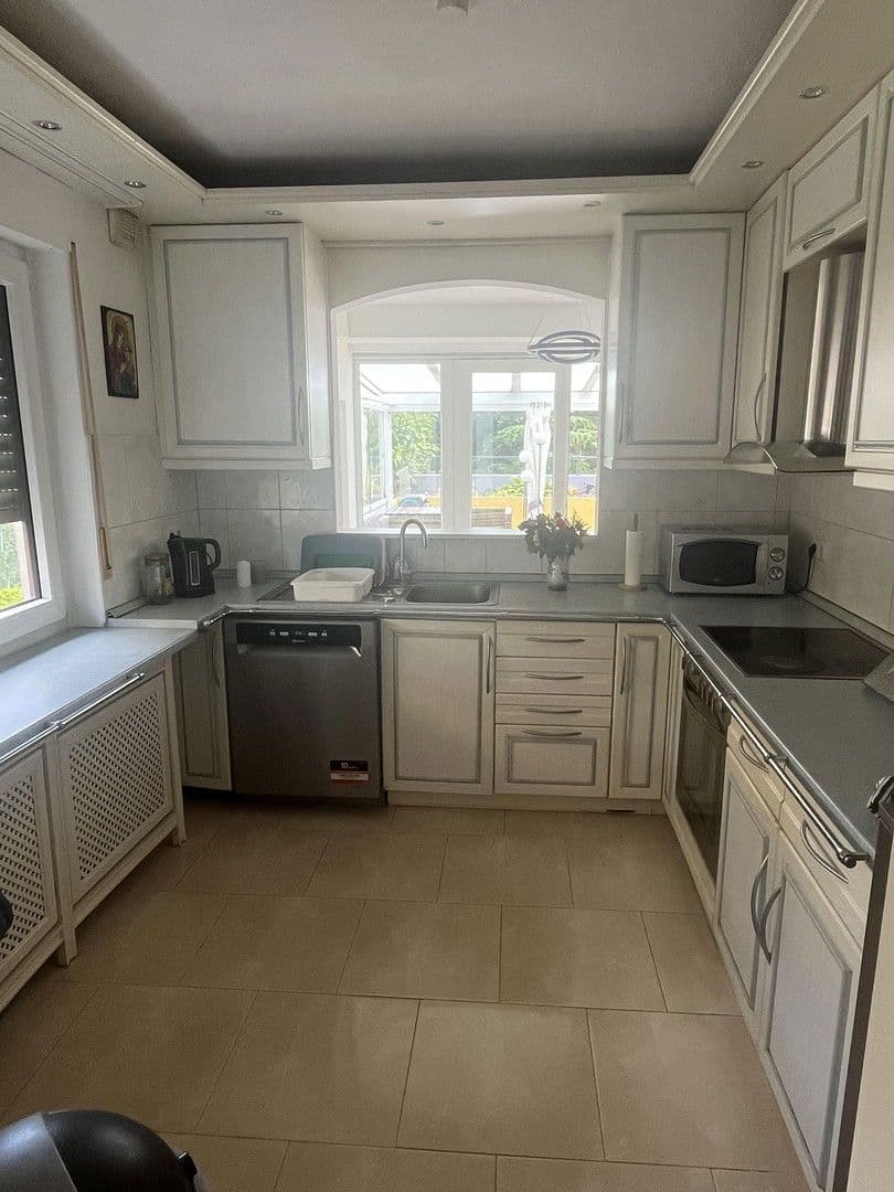 4 bedroom flat for sale, 135 m², Lahnstein, Rhineland-Palatinate 4 bedroom flat for sale, 135 m², Lahnstein, Rhineland-Palatinate