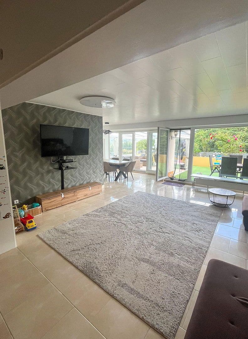 4 bedroom flat for sale, 135 m², Lahnstein, Rhineland-Palatinate 4 bedroom flat for sale, 135 m², Lahnstein, Rhineland-Palatinate