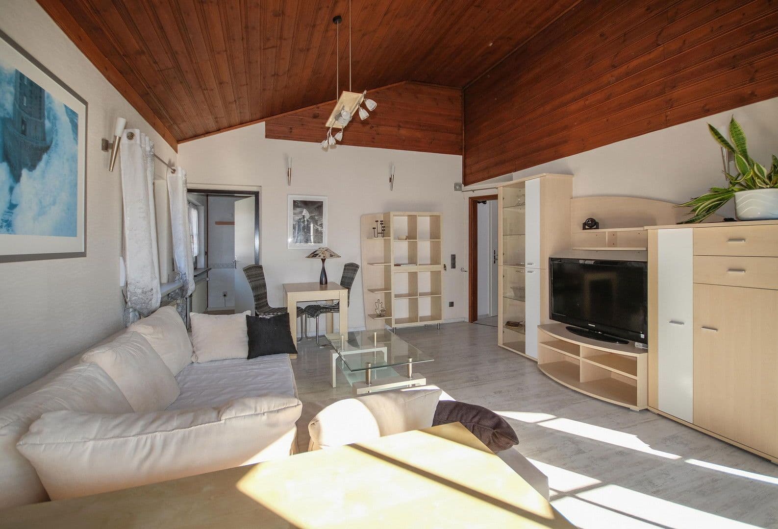 Studio flat to rent, 51 m², Friedrichsdorf, Hesse Studio flat to rent, 51 m², Friedrichsdorf, Hesse