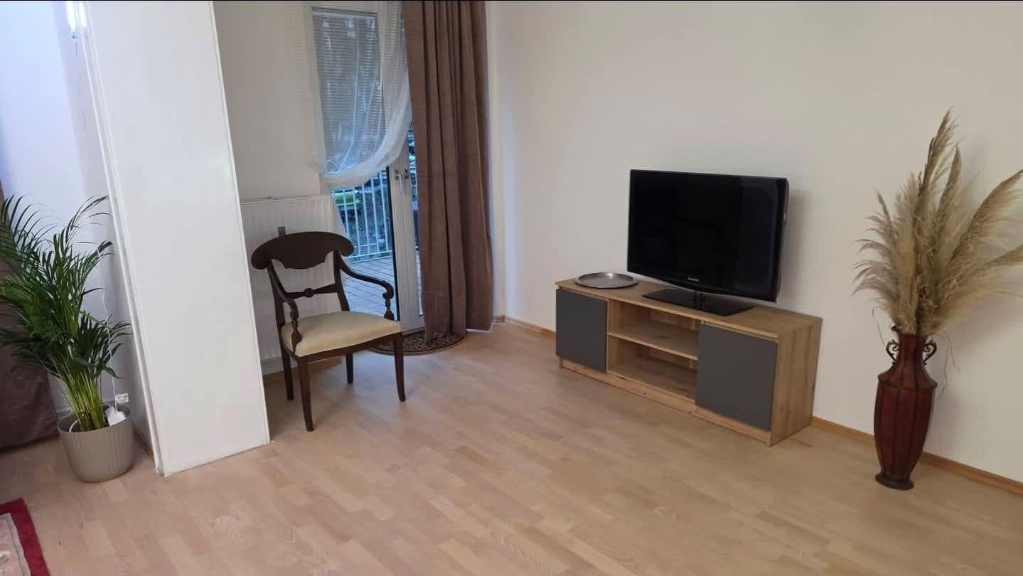 1 bedroom with open-plan kitchen flat to rent, 91 m², Adolfsallee 20, Wiesbaden, Hesse 1 bedroom with open-plan kitchen flat to rent, 91 m², Adolfsallee 20, Wiesbaden, Hesse