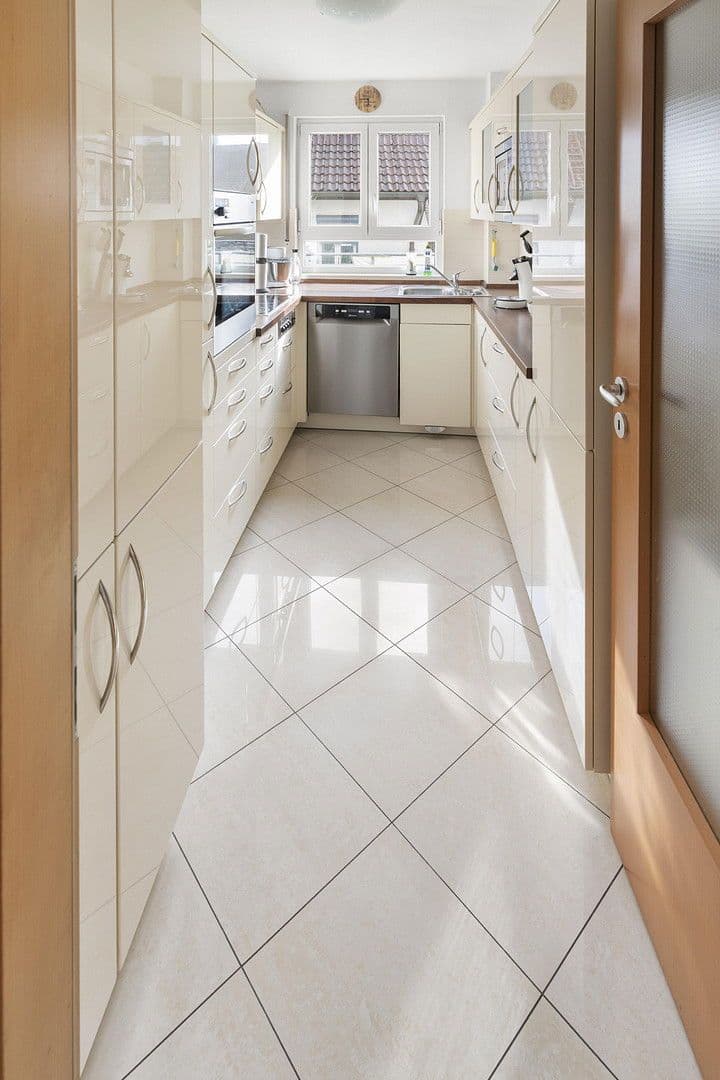 2 bedroom with open-plan kitchen flat for sale, 80 m², Markdorf, Baden-Württemberg 2 bedroom with open-plan kitchen flat for sale, 80 m², Markdorf, Baden-Württemberg