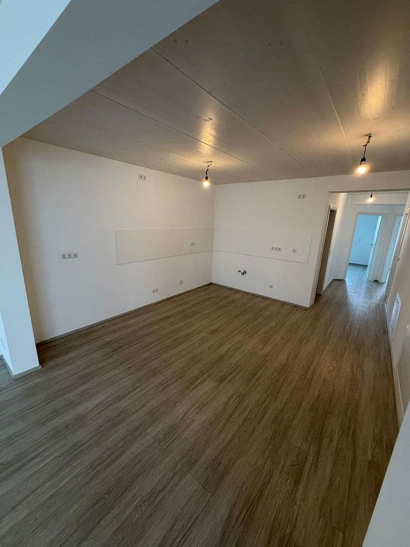 2 bedroom with open-plan kitchen flat for sale, 90 m², Biebesheim am Rhein, Hesse 2 bedroom with open-plan kitchen flat for sale, 90 m², Biebesheim am Rhein, Hesse