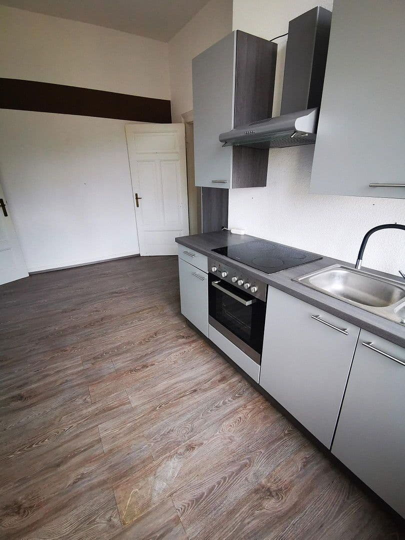 1 bedroom with open-plan kitchen flat to rent, 63 m², Löwentorstrasse 28, Bleicherode, Thuringia 1 bedroom with open-plan kitchen flat to rent, 63 m², Löwentorstrasse 28, Bleicherode, Thuringia