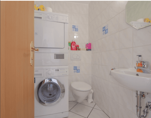 2 bedroom with open-plan kitchen flat to rent, 84 m², Jahnstraße 10, Jestetten, Baden-Württemberg 2 bedroom with open-plan kitchen flat to rent, 84 m², Jahnstraße 10, Jestetten, Baden-Württemberg