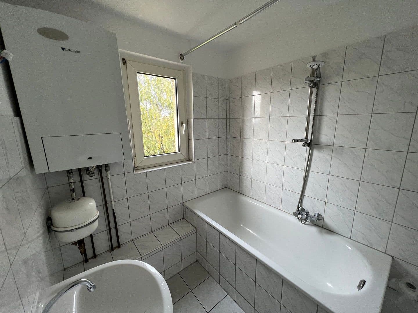 1 bedroom with open-plan kitchen flat to rent, 63 m², Hüttenstr. 7, Hattingen, North Rhine-Westphalia 1 bedroom with open-plan kitchen flat to rent, 63 m², Hüttenstr. 7, Hattingen, North Rhine-Westphalia