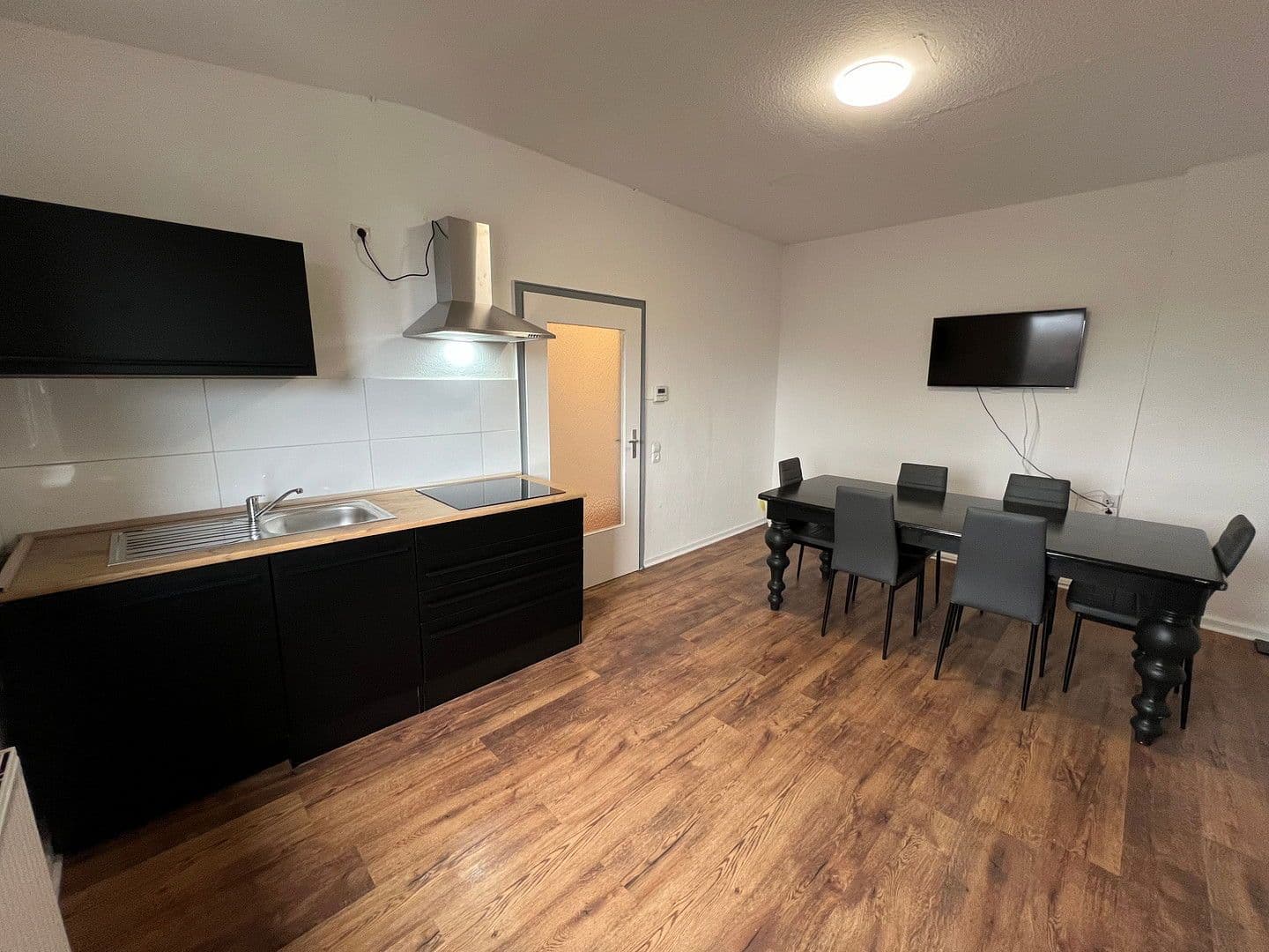 1 bedroom with open-plan kitchen flat to rent, 63 m², Hüttenstr. 7, Hattingen, North Rhine-Westphalia 1 bedroom with open-plan kitchen flat to rent, 63 m², Hüttenstr. 7, Hattingen, North Rhine-Westphalia