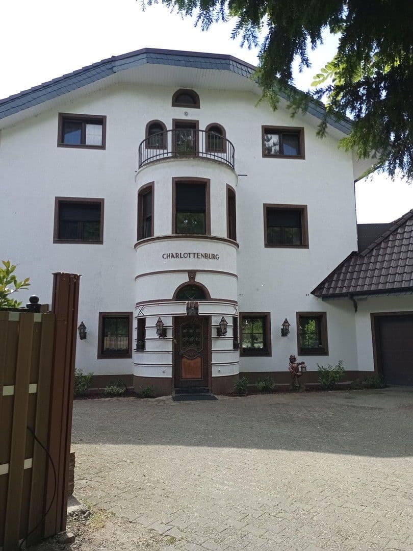 house for sale, 410 m², Krefeld, North Rhine-Westphalia house for sale, 410 m², Krefeld, North Rhine-Westphalia