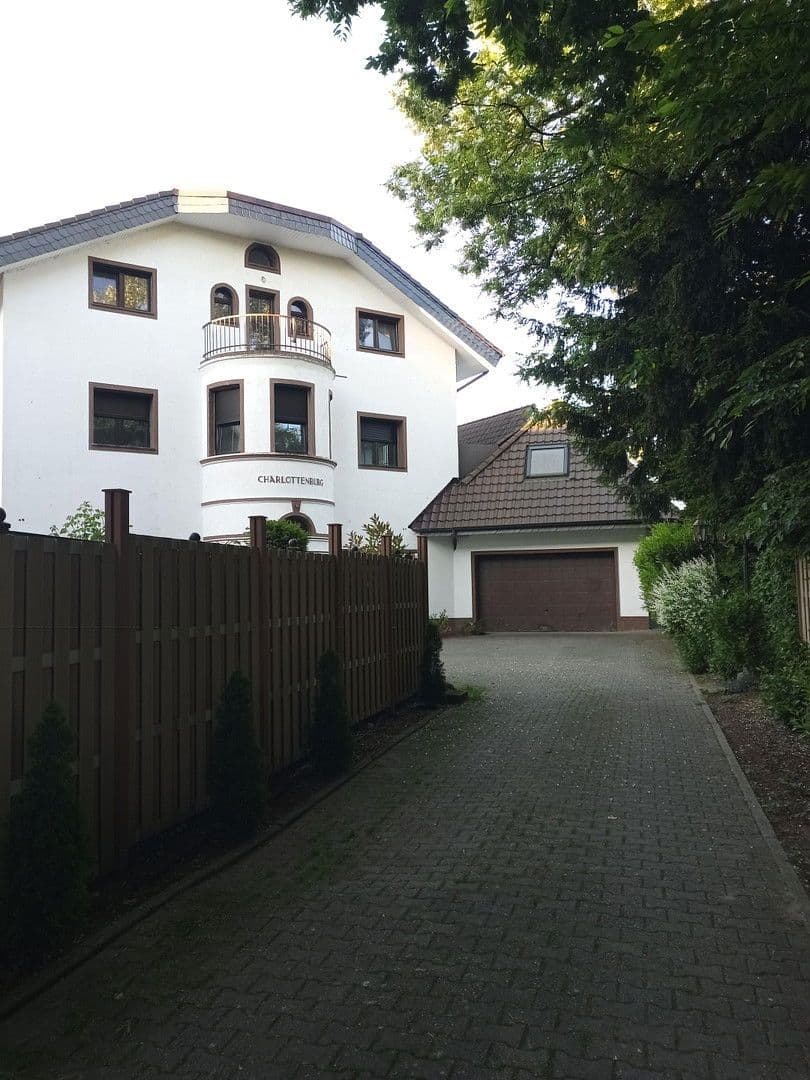 house for sale, 410 m², Krefeld, North Rhine-Westphalia house for sale, 410 m², Krefeld, North Rhine-Westphalia