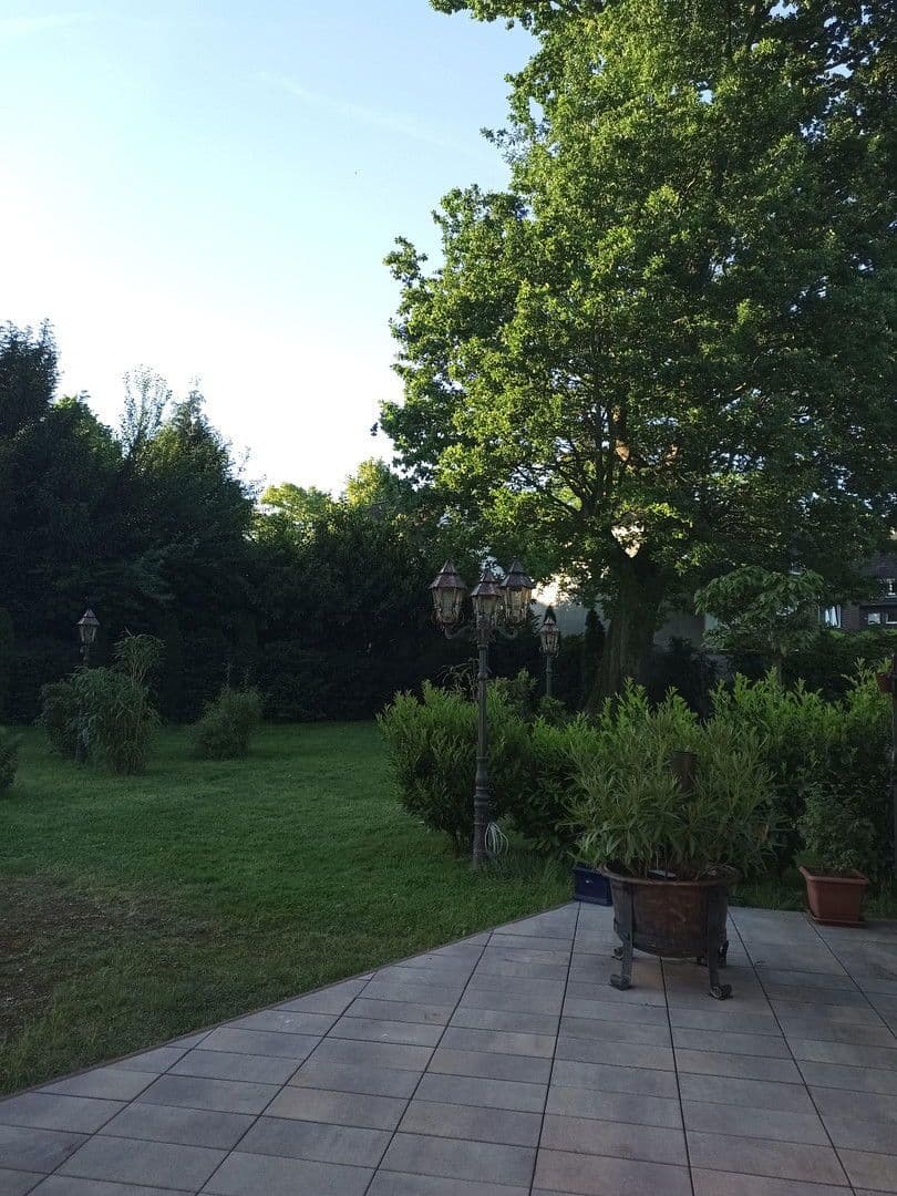 house for sale, 410 m², Krefeld, North Rhine-Westphalia house for sale, 410 m², Krefeld, North Rhine-Westphalia