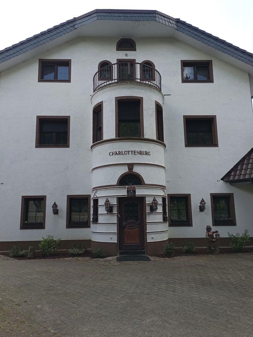 house for sale, 410 m², Krefeld, North Rhine-Westphalia house for sale, 410 m², Krefeld, North Rhine-Westphalia