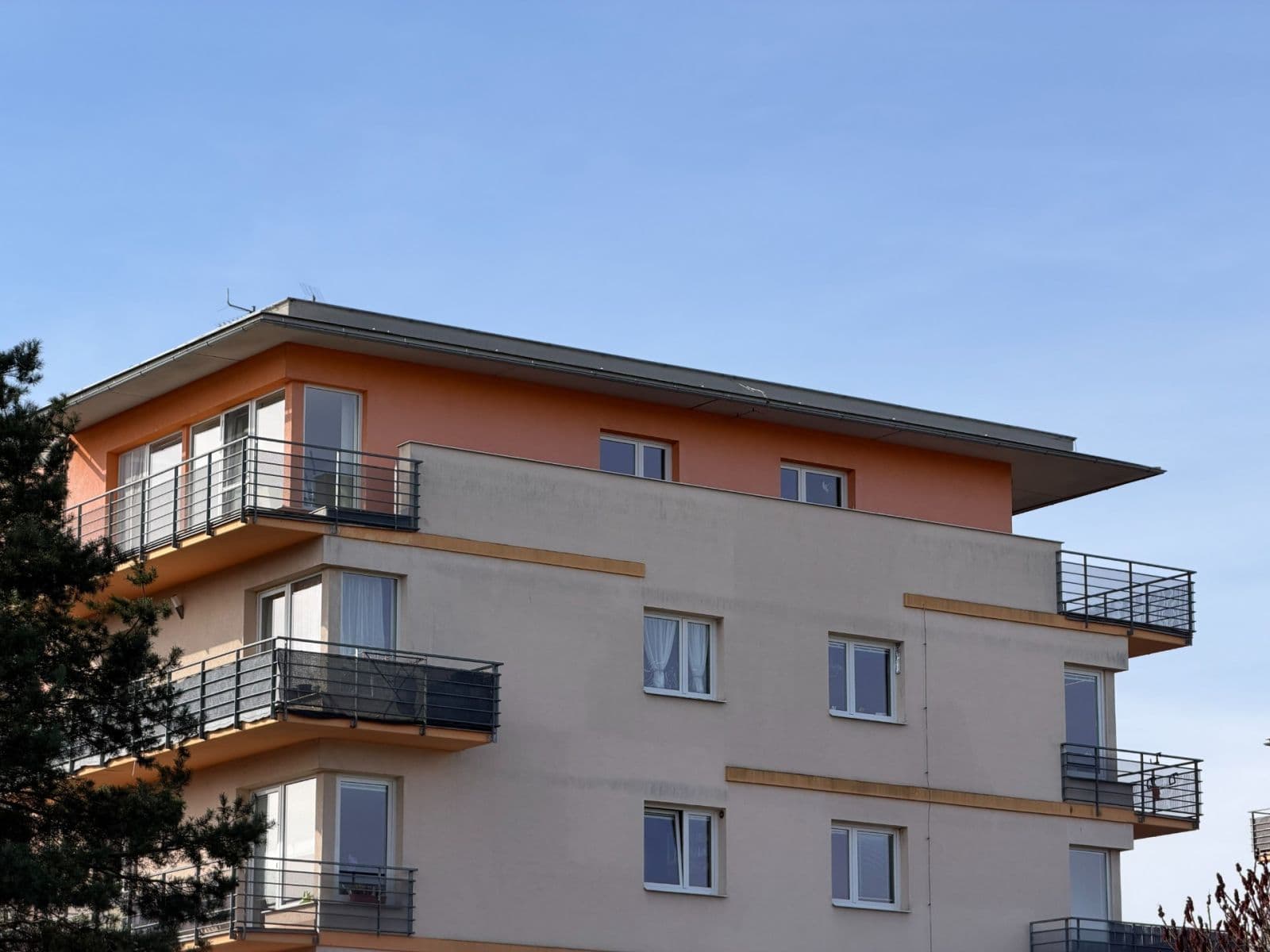 3 bedroom with open-plan kitchen flat for sale, 108 m², Topělecká, Písek, Jihočeský Region 3 bedroom with open-plan kitchen flat for sale, 108 m², Topělecká, Písek, Jihočeský Region