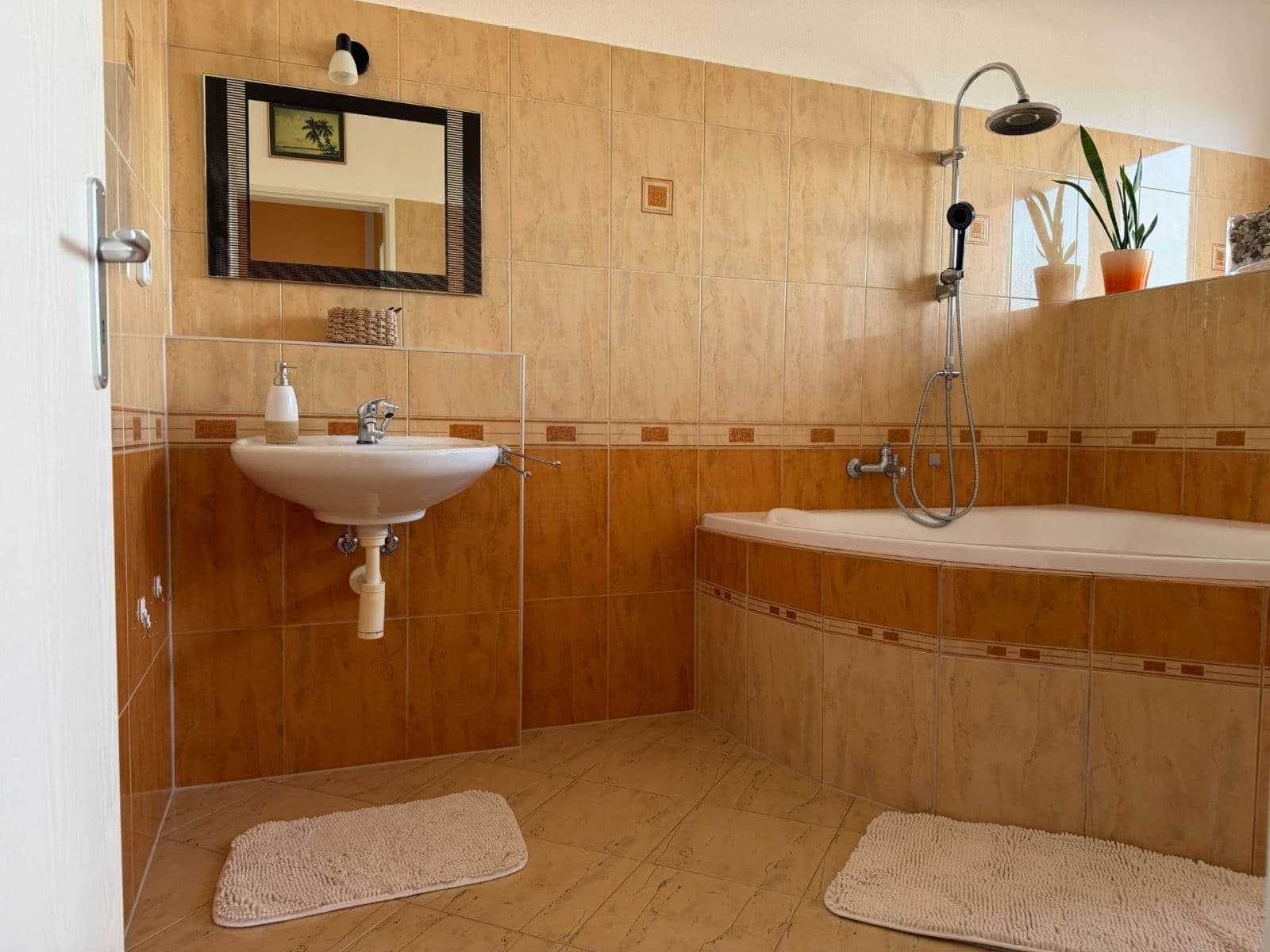 3 bedroom with open-plan kitchen flat for sale, 108 m², Topělecká, Písek, Jihočeský Region 3 bedroom with open-plan kitchen flat for sale, 108 m², Topělecká, Písek, Jihočeský Region