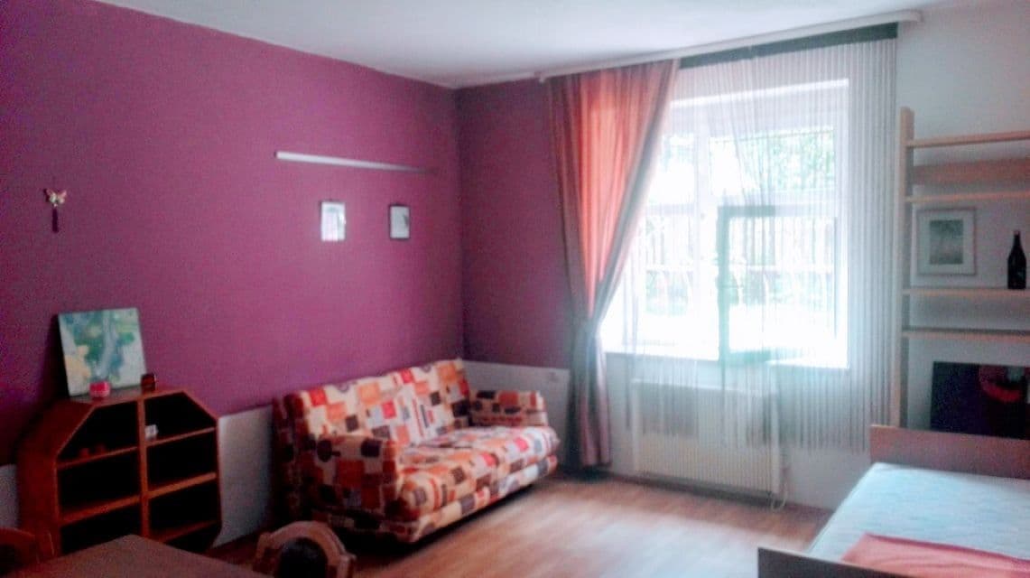 1 bedroom with open-plan kitchen flat to rent, 67 m², Vrchlického, Karlovy Vary, Karlovarský Region 1 bedroom with open-plan kitchen flat to rent, 67 m², Vrchlického, Karlovy Vary, Karlovarský Region