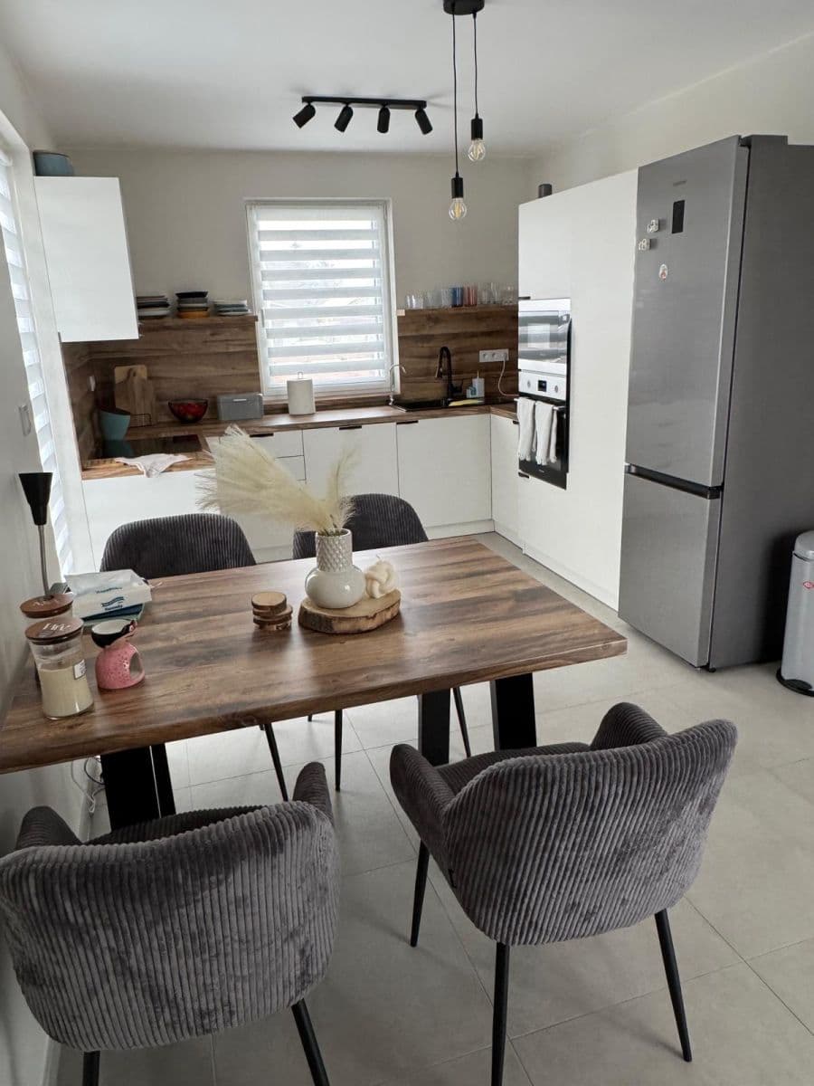 house to rent, 100 m², Krychnov, Středočeský Region house to rent, 100 m², Krychnov, Středočeský Region