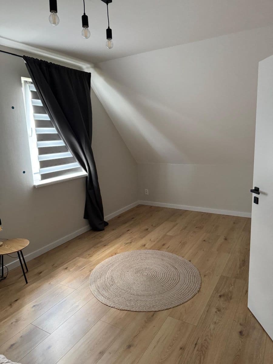 house to rent, 100 m², Krychnov, Středočeský Region house to rent, 100 m², Krychnov, Středočeský Region