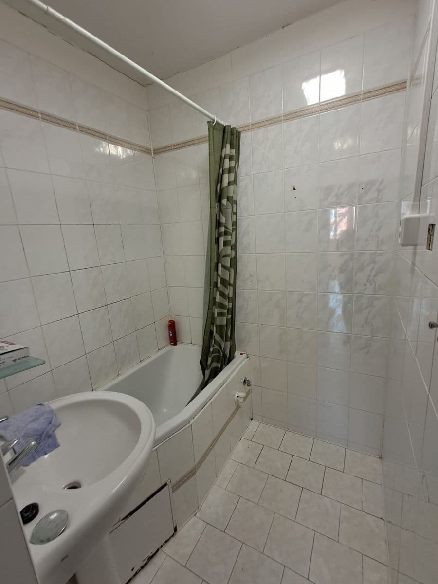 3 bedroom flat for sale, 78 m², Průběžná, Rakovník, Středočeský Region 3 bedroom flat for sale, 78 m², Průběžná, Rakovník, Středočeský Region