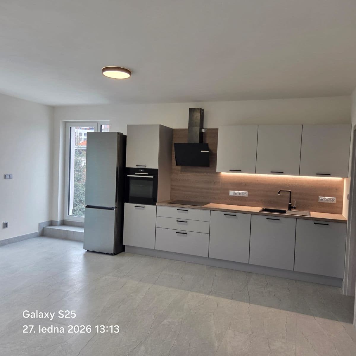 1 bedroom with open-plan kitchen flat to rent, 73 m², Podohradská, Prague, Prague 1 bedroom with open-plan kitchen flat to rent, 73 m², Podohradská, Prague, Prague